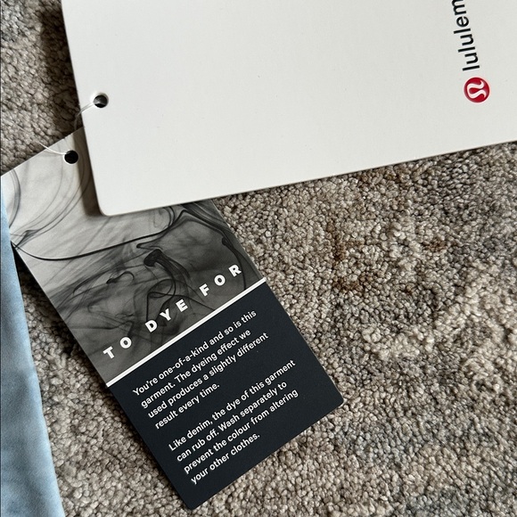 Lululemon Fast and Free HR tight,size 12, light blue dyed - Picture 3 of 9